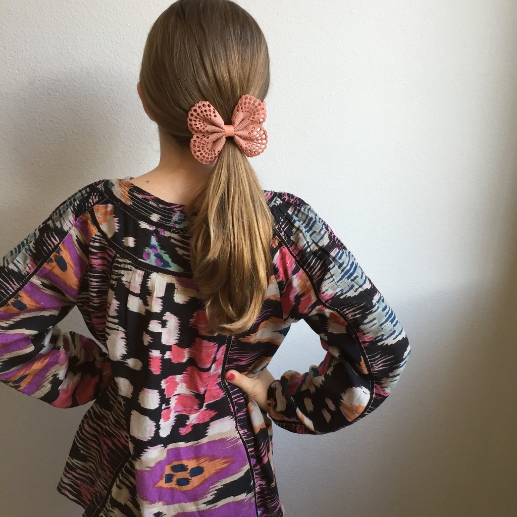 Eyelet Bow Rose